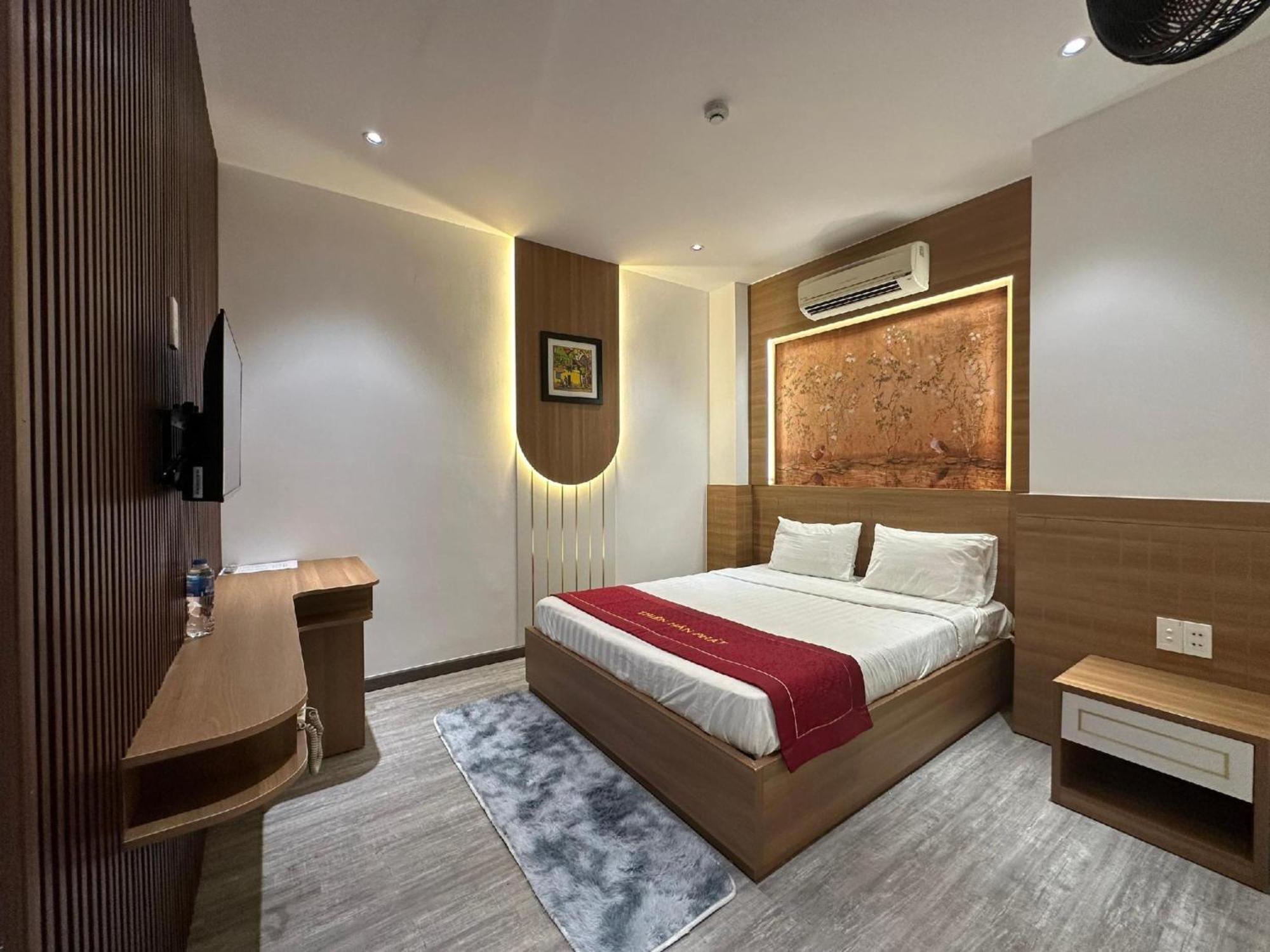 Thien Han Phat Hotel Da Nang Exterior photo